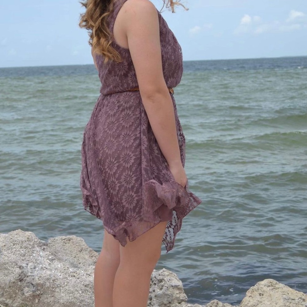 Junior Girl lace dress size: Large